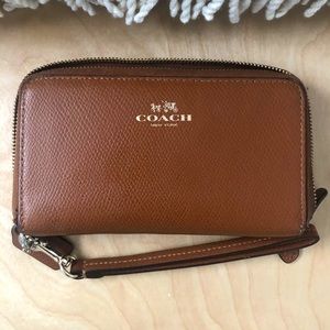 Coach Wallet - Tan Leather